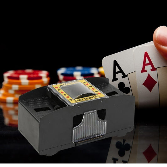 Automatic shuffling machine for playing cards